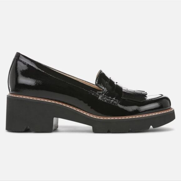 *Last Chance!* Naturalizer Darcy Fringe Leather Loafer in Haven Blue size 8W - Picture 4 of 13